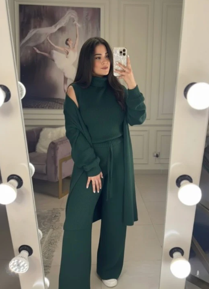 Winter Glam 3-Piece Fleece Outfit