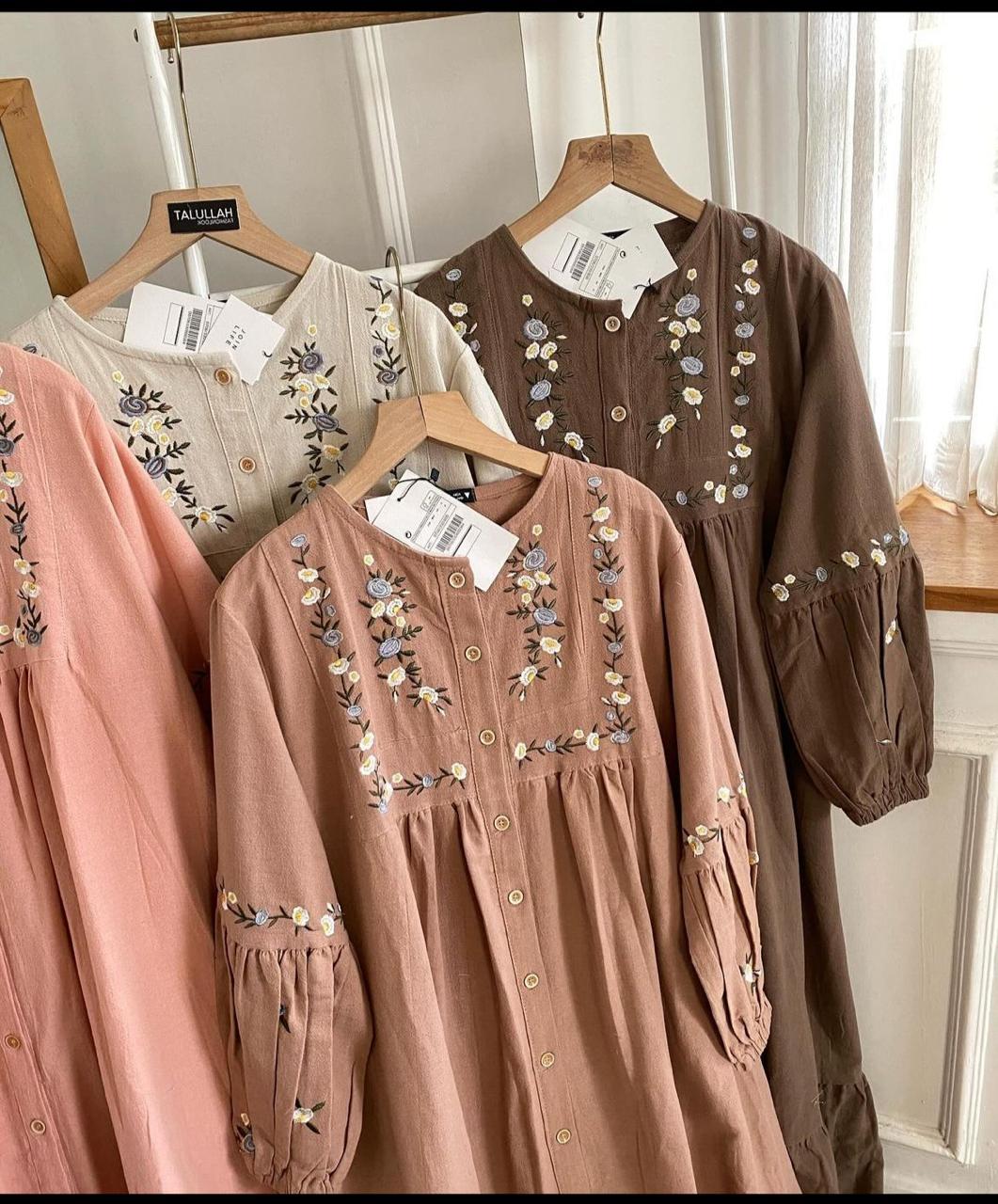 Zamda Full Embroidered Stitched Frock